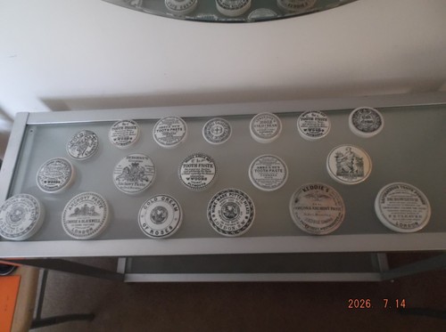 Victorian pot lids quantity - lids,