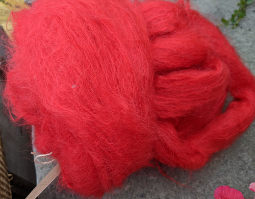 Red mohair yarn - , 384g