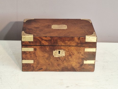 Antique walnut - antique,