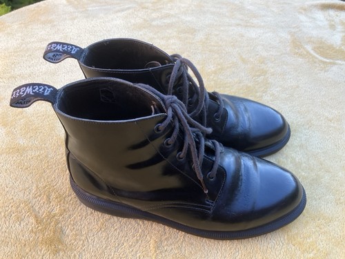Martens black leather boots - martens,