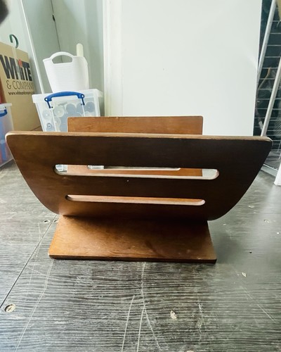 Curved wooden magazine - curved,