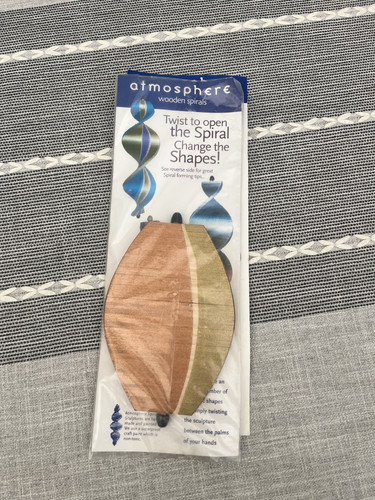 Atmosphere wind spinner wooden - atmosphere,