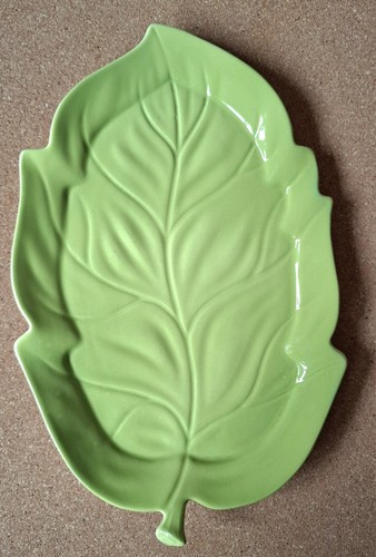 Green leaf dish vintage - leaf,
