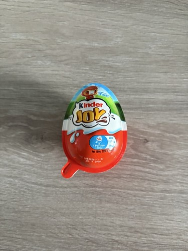 Kinder joy fifa x - joy, funko