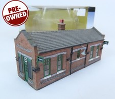 Great Central Station Waiting