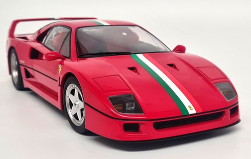 Ferrari f40 italia - 1/18,