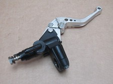 Suzuki SV 650 2009 10,157 miles front brake lever & master cylinder (15170)