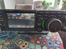 Yaesu FT710 Field with FH-2