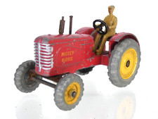 MASSEY HARRIS TRACTOR DINKY