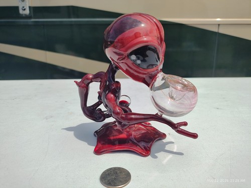 Ghost glass alien - alien, traveler