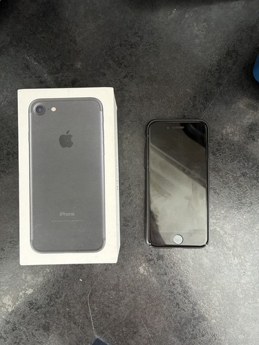 Apple iphone black - iphone,