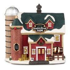 HOLIDAY TIME CHRISTMAS VILLAGE