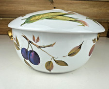 Royal Worcester Evesham Gold