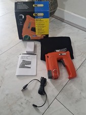 Tacwise 1564 Hobby 53-13EL Cordless 4V Staple/Nail Gun 6-12mm *STAPLES Inside *
