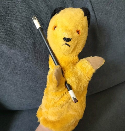 Vintage sooty hand - vintage,