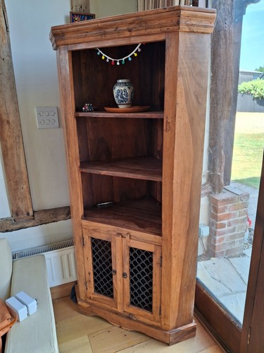 Solid sheesham hardwood corner - solid,