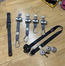 Four Q’Straint Set with Lap