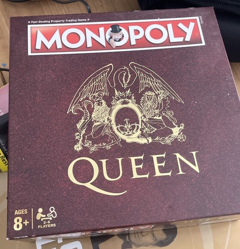 Queen monopoly set 2017 hasbro - queen,