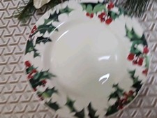 Emma Bridgewater  Christmas dinner plate new 1st cond flowers Holly pattern