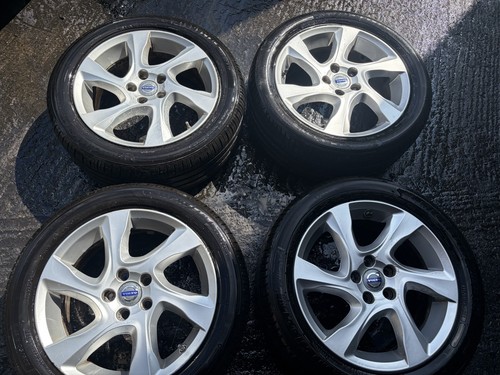 Volvo v40 s60 - volvo, set