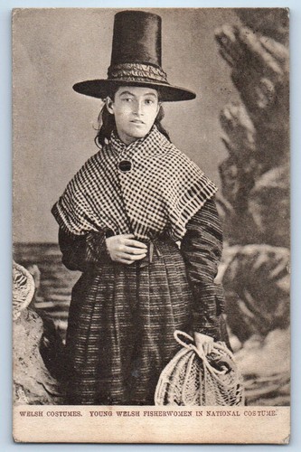 Wales postcard welsh costumes - postcard,
