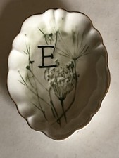 ANTHROPOLOGIE “E”