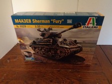 Italeri Sherman M4A3E8 Tank