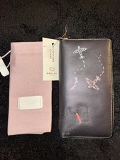 Radley Plane Spotting Travel