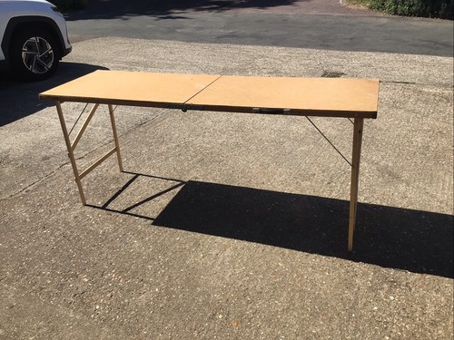 Pine and pressboard - pine,