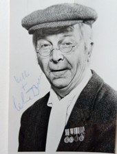 CLIVE DUNN  DADS ARMY Signed