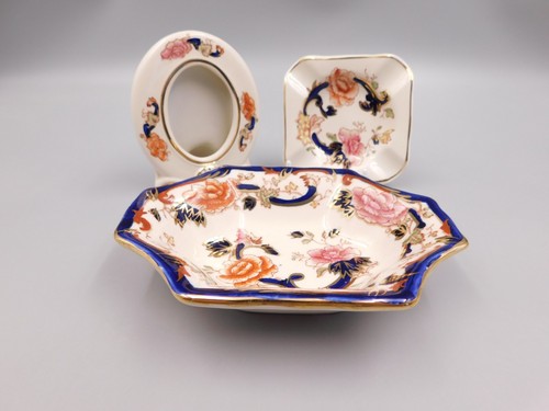 Three pieces masons blue - three, of