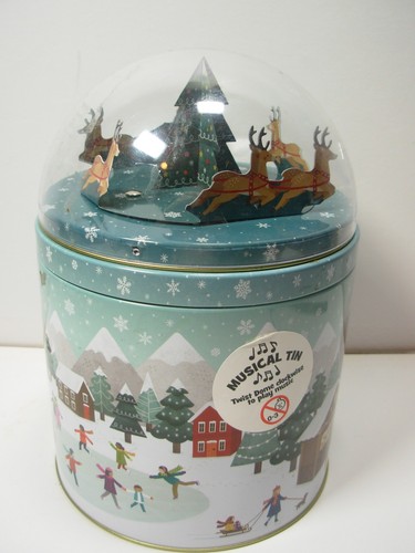 Christmas themed musical - musical, tin