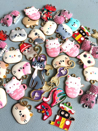 Bargain mixed cat themed - bargain,
