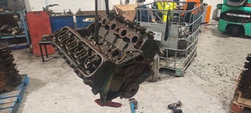 Ford 460 petrol - 7.4, v8