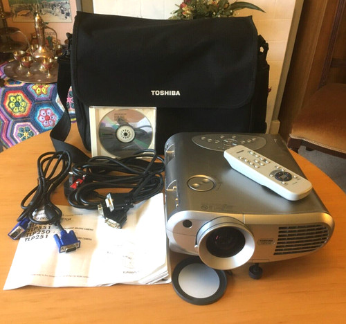 Toshiba tlp250 dig portable - toshiba,