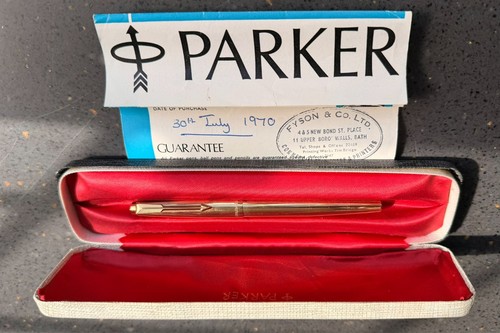Vintage parker lady insignia - vintage,