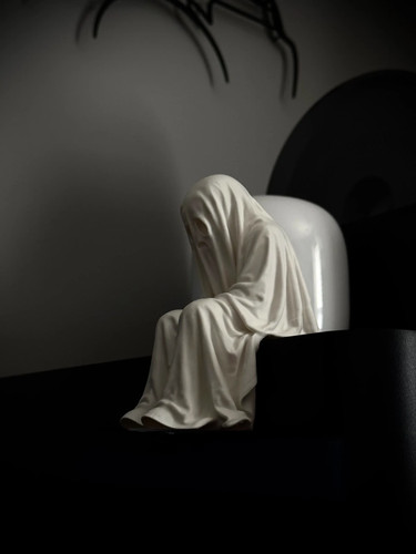 Halloween ghost ledge - ghost, sitter