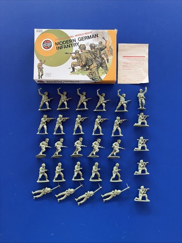 Airfix toy soldiers modern - toy,