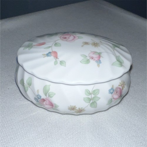 Wedgwood bone china rosehip - wedgwood,