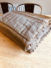 M&S QUILTED BEDSPREAD TOPE
