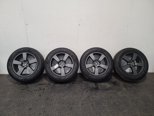 Landrover defender l663 wheels - landrover,