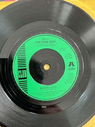 Con funk shun burnin - burnin, love