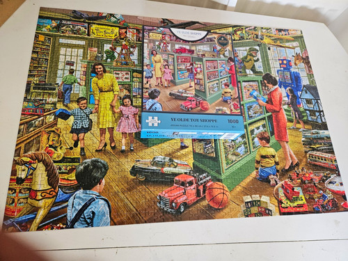 Olde toy shoppe 1000 piece - ye,
