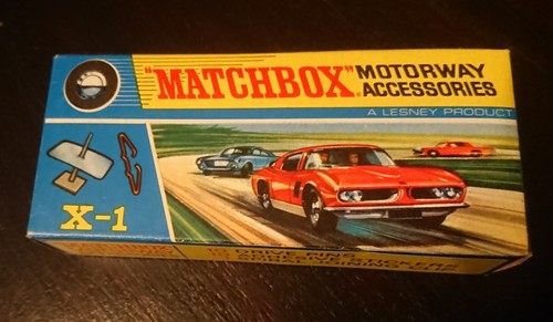 Matchbox motorway accessories - matchbox,