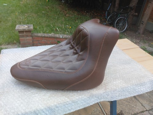 Mustang motorcycle seat - motorcycle,