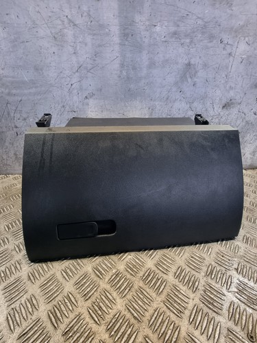 Mercedes 250 glove box w177 - mercedes,