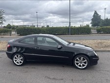Mercedes C200 Coupe, Black, Parktronic, Heated Seats and Sunroof