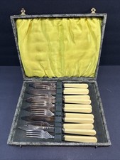 VTG Antique Fish Knives &
