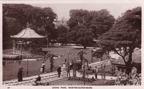 Grove park bandstand - grove,