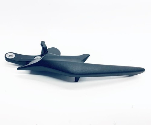 Left rear handle - rear, cbr